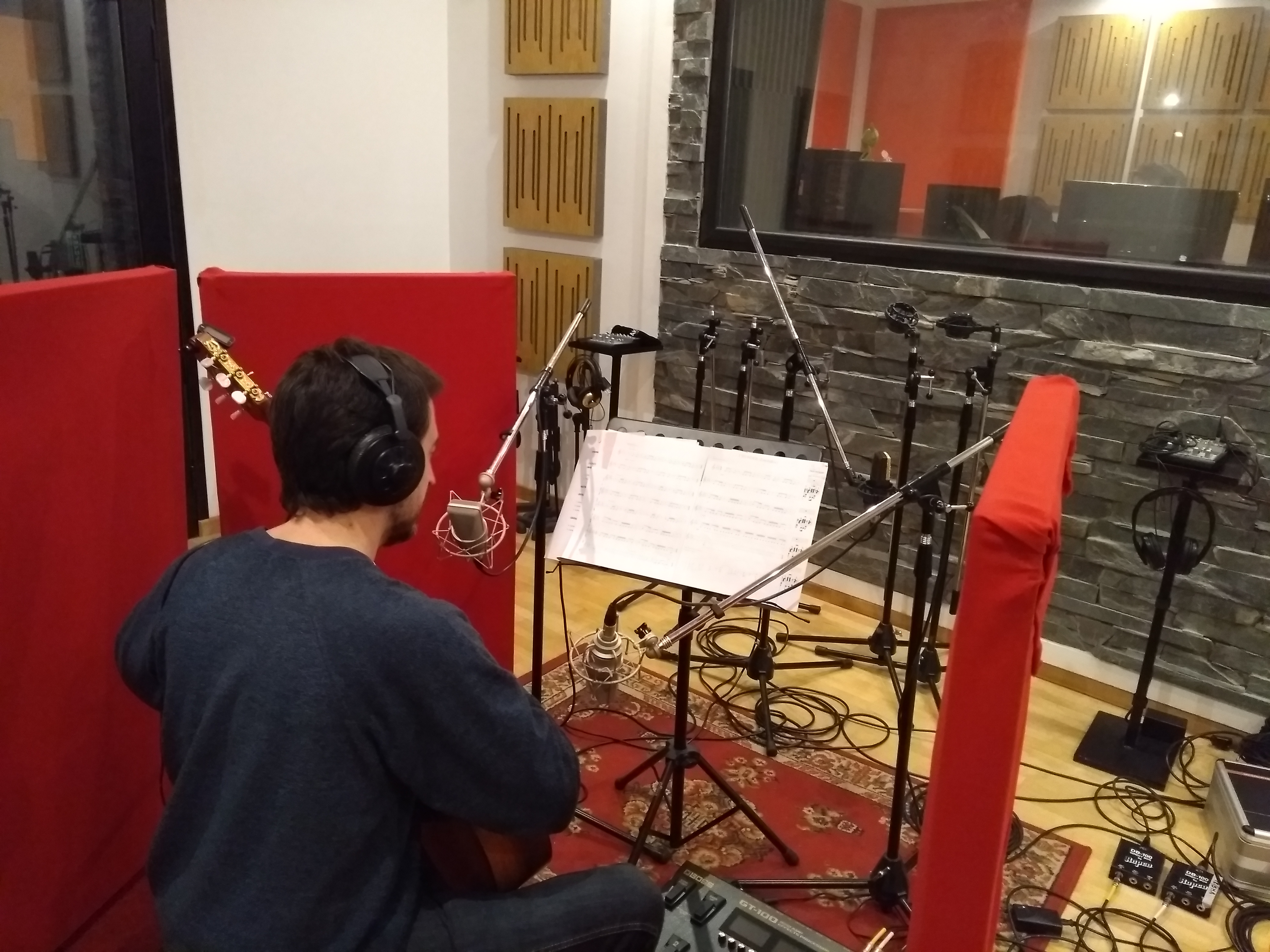 Daniel Martí en grabación en el Estudio Prisma_02.jpg